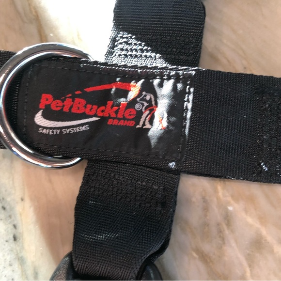 Pet Buckle for car - Picture 2 of 4